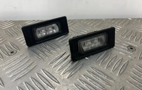 Audi Q5 SQ5 Number plate light 4G0943021