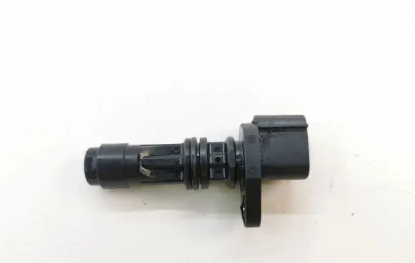 Nissan X-Trail T30 Crankshaft speed sensor 