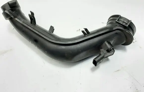 Volkswagen Golf VI Intercooler hose/pipe 3C0145673H 038906051B