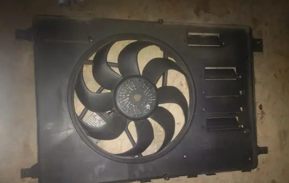 Ford S-MAX Radiator cooling fan shroud