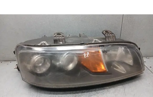 Fiat Punto (188) Front reflector 