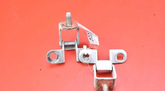 Opel Mokka Tailgate/trunk/boot hinge