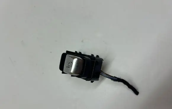 Mercedes-Benz C W205 Other switches/knobs/shifts A2059056611