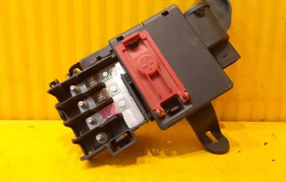 Audi Q7 4M Current control relay 4M0941823A