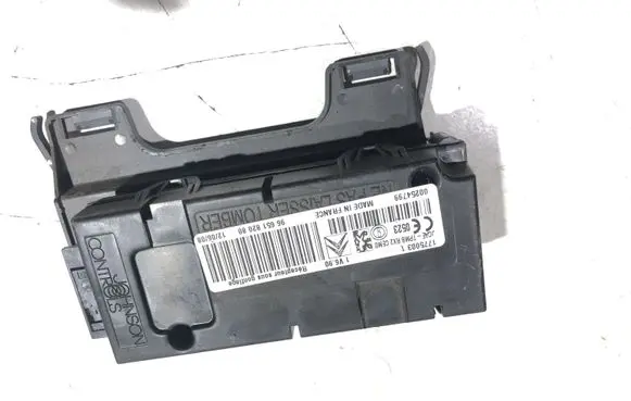 Citroen C4 I Picasso Tire pressure control unit 9665182080