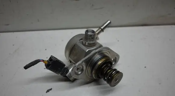 KIA Niro Fuel injection high pressure pump 3532003AA0