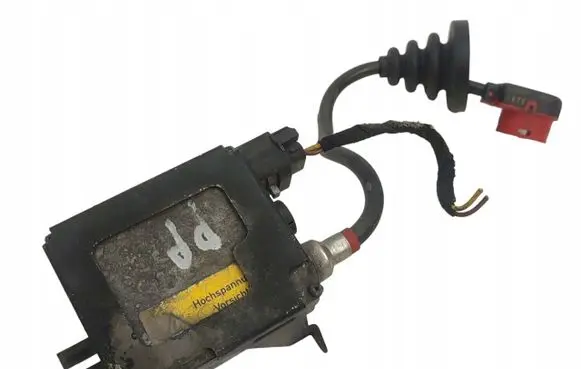 Opel Astra F Headlight ballast module Xenon 