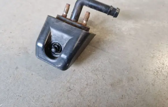 Mitsubishi L200 Headlight washer spray nozzle 