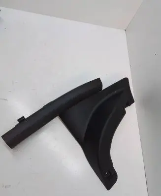 Hyundai Kona I Rear sill trim cover
