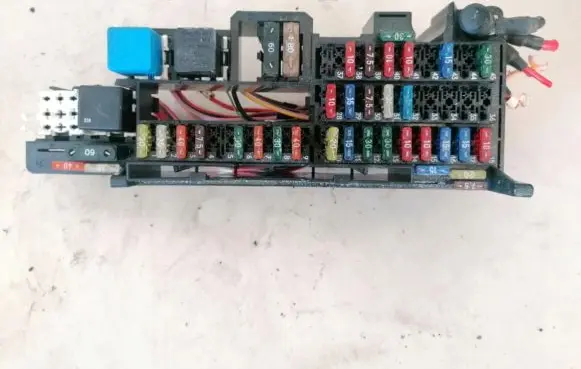 Mercedes-Benz A W168 Fuse box set