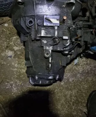 Opel Sintra Manual 5 speed gearbox 12556058 P31857