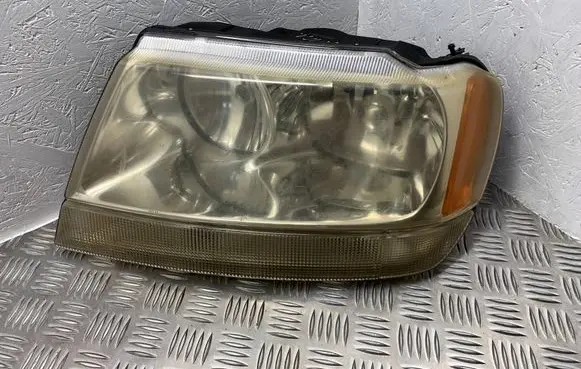 Jeep Grand Cherokee (WJ) Headlight/headlamp 30987