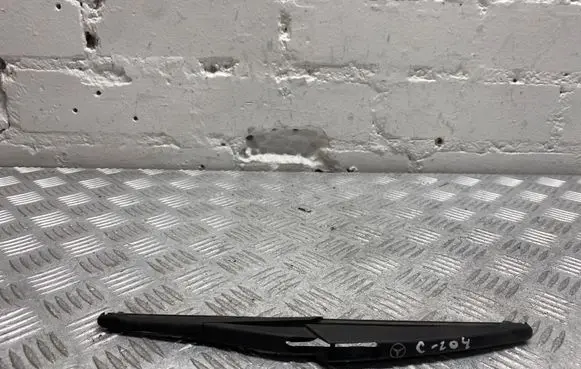 Mercedes-Benz C W204 Rear wiper blade arm 80008337