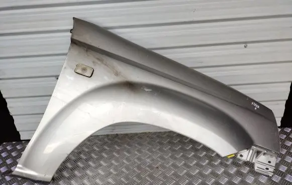 Nissan X-Trail T30 Fender