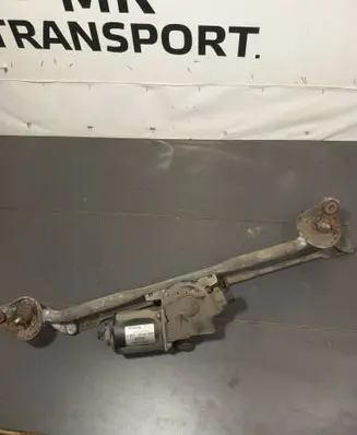 Front wiper linkage and motor