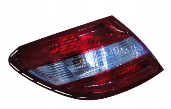 Mercedes-Benz C W204 Rear/tail lights A2048200164