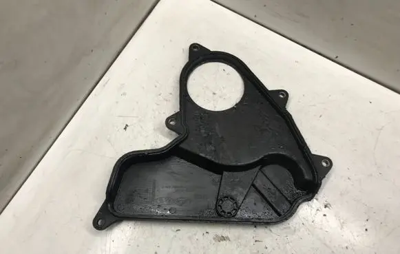 KIA Carens II Timing belt guard (cover) 2137027300