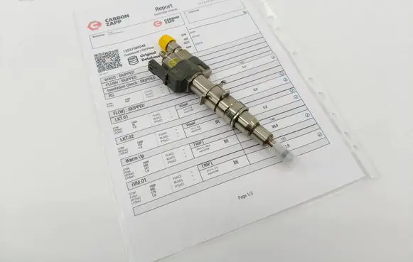 BMW 3 E90 E91 Fuel injector 7589048
