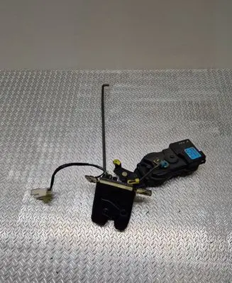 Hyundai Elantra Tailgate/trunk/boot lock/catch/latch 1836C000