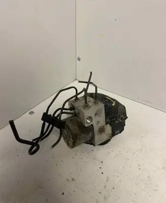 Toyota Avensis T220 ABS Pump 4451005030