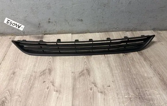 Ford Fiesta Front bumper lower grill C1BB-17K945-A