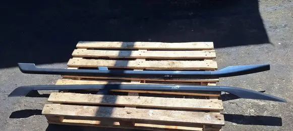 Mitsubishi Space Wagon Roof bar rail