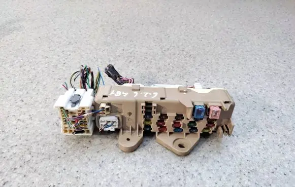 Mazda 626 Fuse box set 9F09-0378 9F090378 9F0903784978