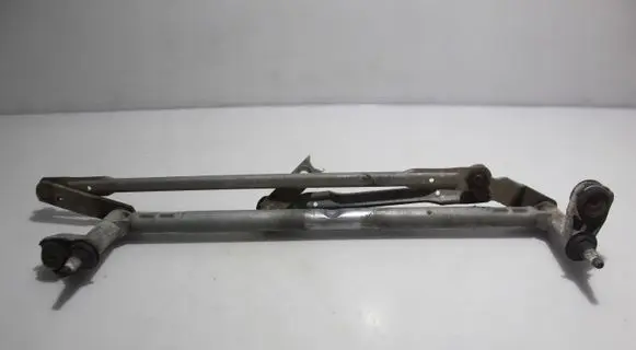 Front wiper linkage