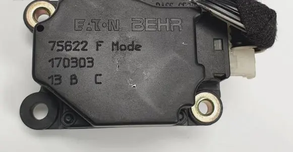 Volvo V70 A/C air flow flap actuator/motor 75622