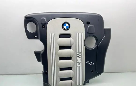 BMW 5 E60 E61 Engine cover (trim)
