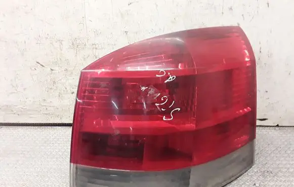 Opel Signum Rear/tail lights 13159862
