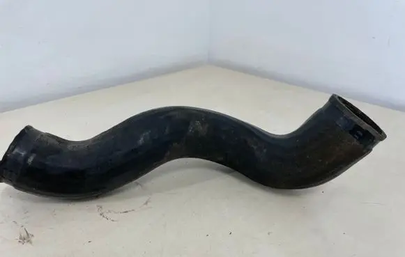 Volvo XC90 Intercooler hose/pipe 30766440