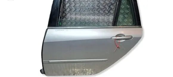Renault Laguna III Rear door S26301081