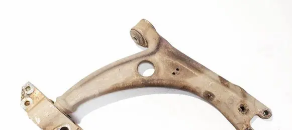 Volkswagen PASSAT B6 Front lower control arm/wishbone