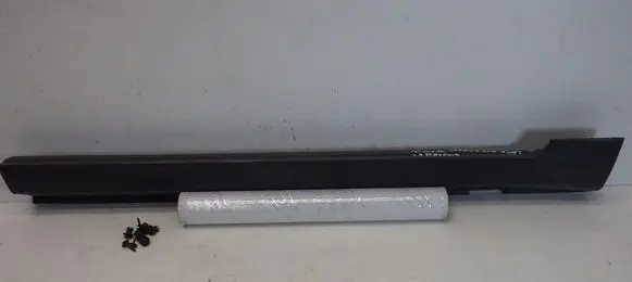 Chevrolet Volt I Front sill trim cover 96804212