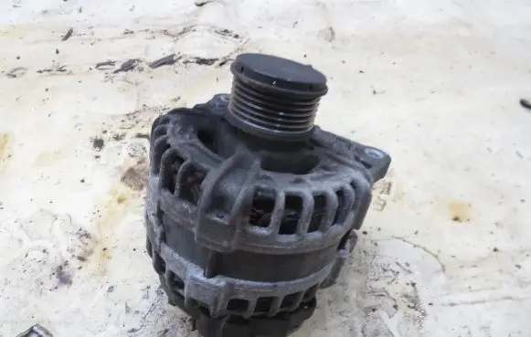 Renault Megane IV Generator/alternator 23100-4EA0A-F