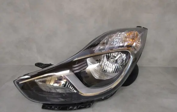 Hyundai ix20 Headlight/headlamp 921011KXXX