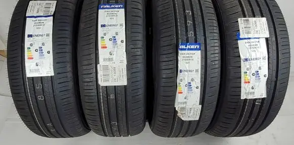 Audi Q2 - R18 summer tire 4250427432403 257689 21550R18