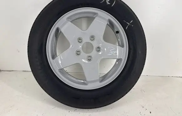 Jeep Grand Cherokee R18 spare wheel 04726587AB 4726587AB