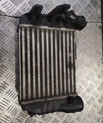 Audi A4 S4 B7 8E 8H Intercooler radiator 8E0145805