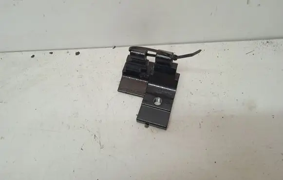 Rear door hinge set