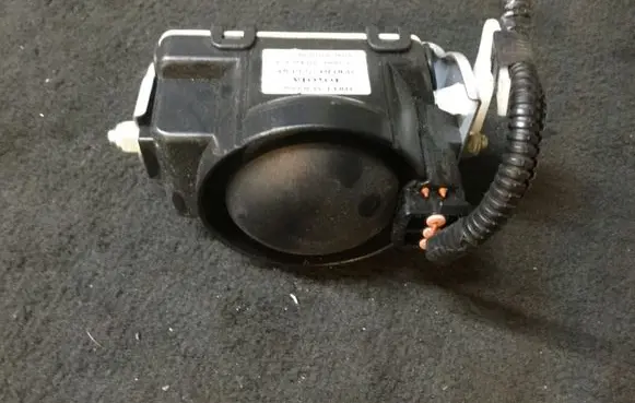 Lexus IS 220D-250-350 Horn signal 8904053030