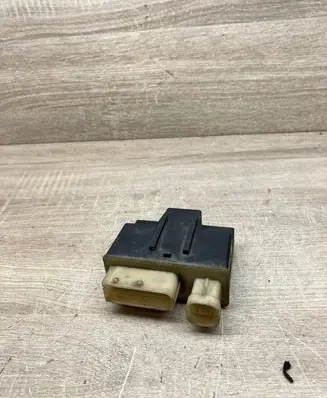 Citroen C3 Glow plug pre-heat relay 9652021180
