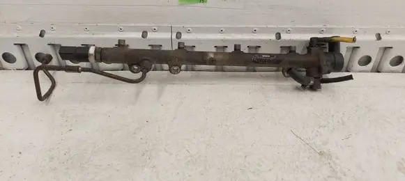 Mercedes-Benz E W210 Fuel main line pipe A6110700095 033223 045214004
