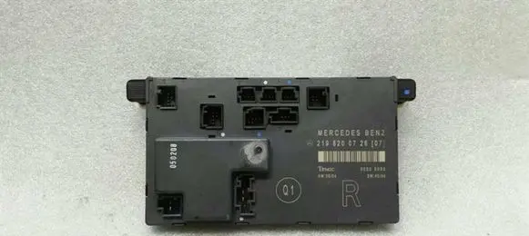 Mercedes-Benz CLS AMG C219 Door control unit/module A2198200726