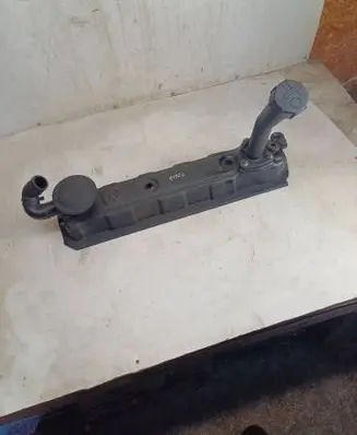 Volkswagen Transporter - Caravelle T4 Rocker cam cover 070115319 044115308A