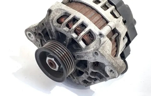 KIA Rio Generator/alternator 3730003355