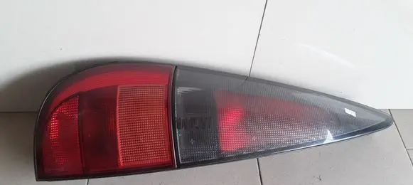 Renault Laguna I Rear/tail lights 2261