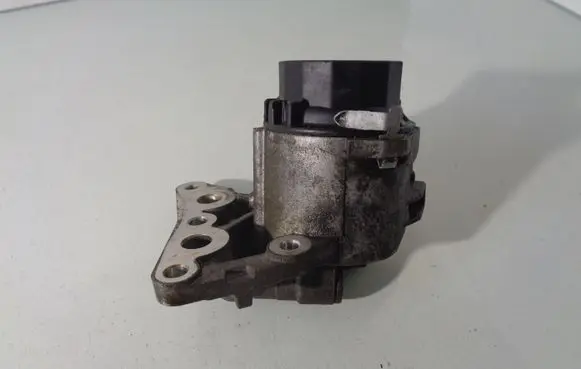 Toyota Auris E180 Oil filter mounting bracket