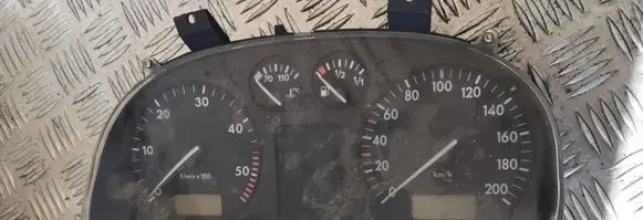 Volkswagen Polo III 6N 6N2 6NF Speedometer (instrument cluster) 0263602009